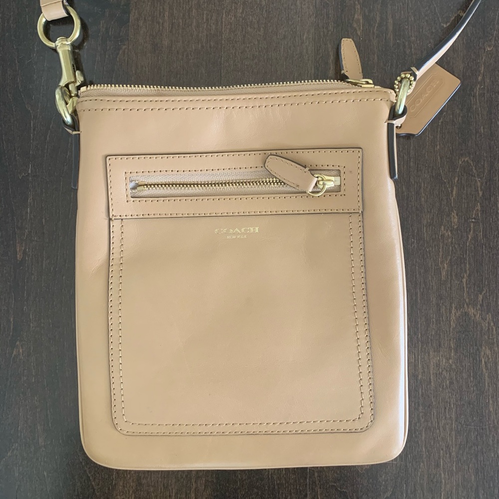 Coach Crossbody bag GREAT DEAL